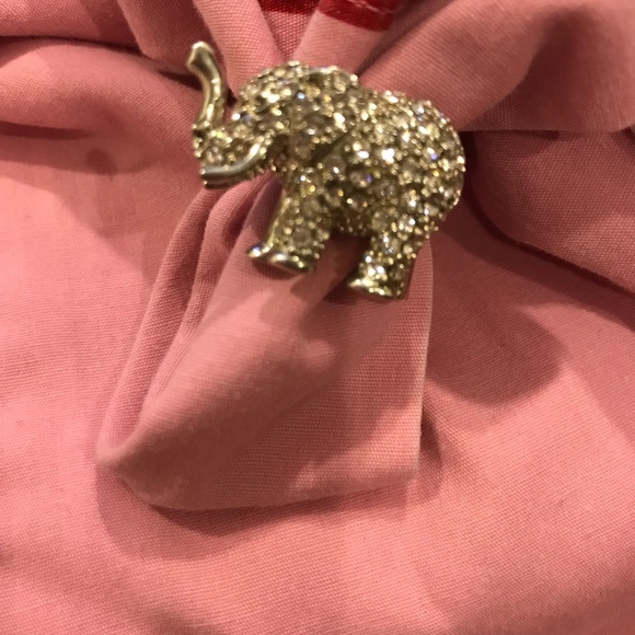 Jewelry - Elephant ring